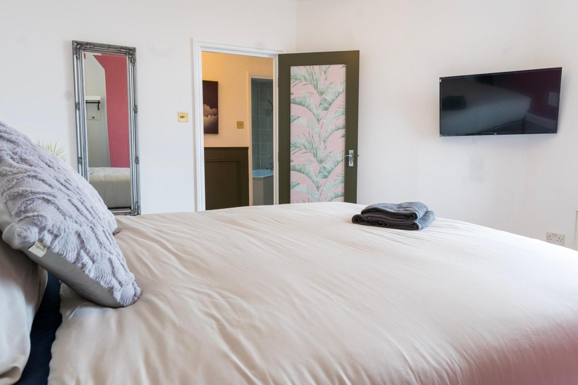5C- Stylish Urban Retreat - Spacious 2 Bed Flat 伦敦 外观 照片
