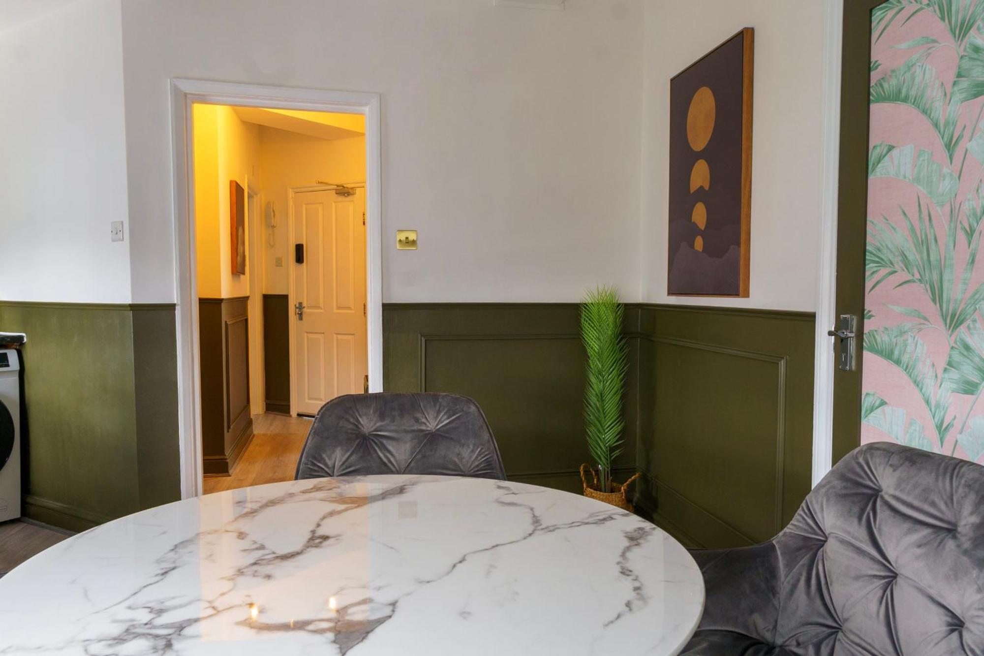 5C- Stylish Urban Retreat - Spacious 2 Bed Flat 伦敦 外观 照片