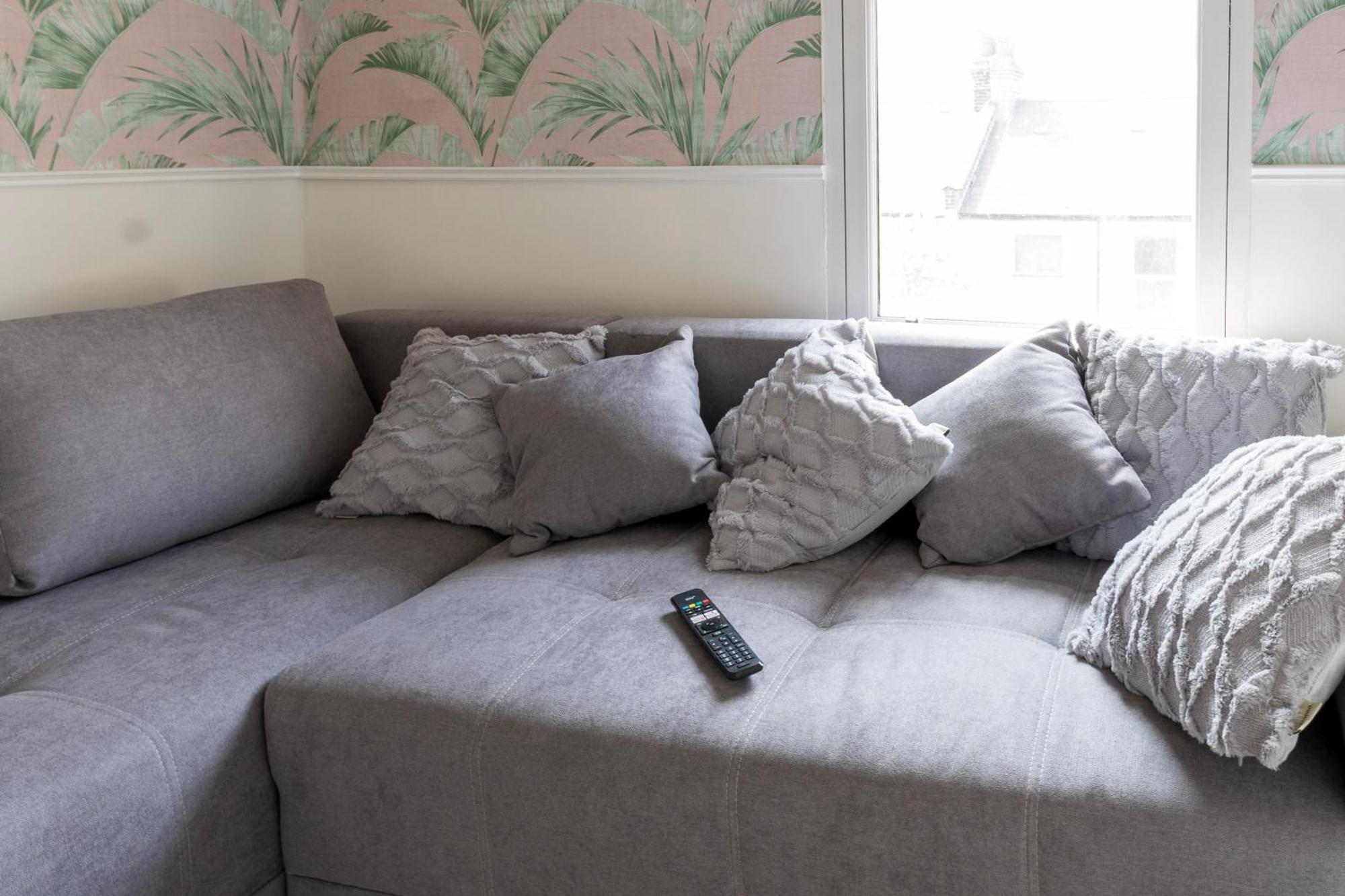 5C- Stylish Urban Retreat - Spacious 2 Bed Flat 伦敦 外观 照片
